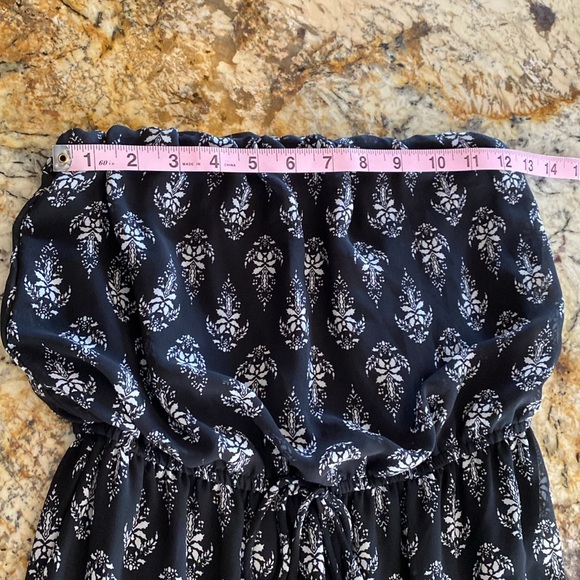 SOCIALITE Strapless Dress - Picture 8 of 12